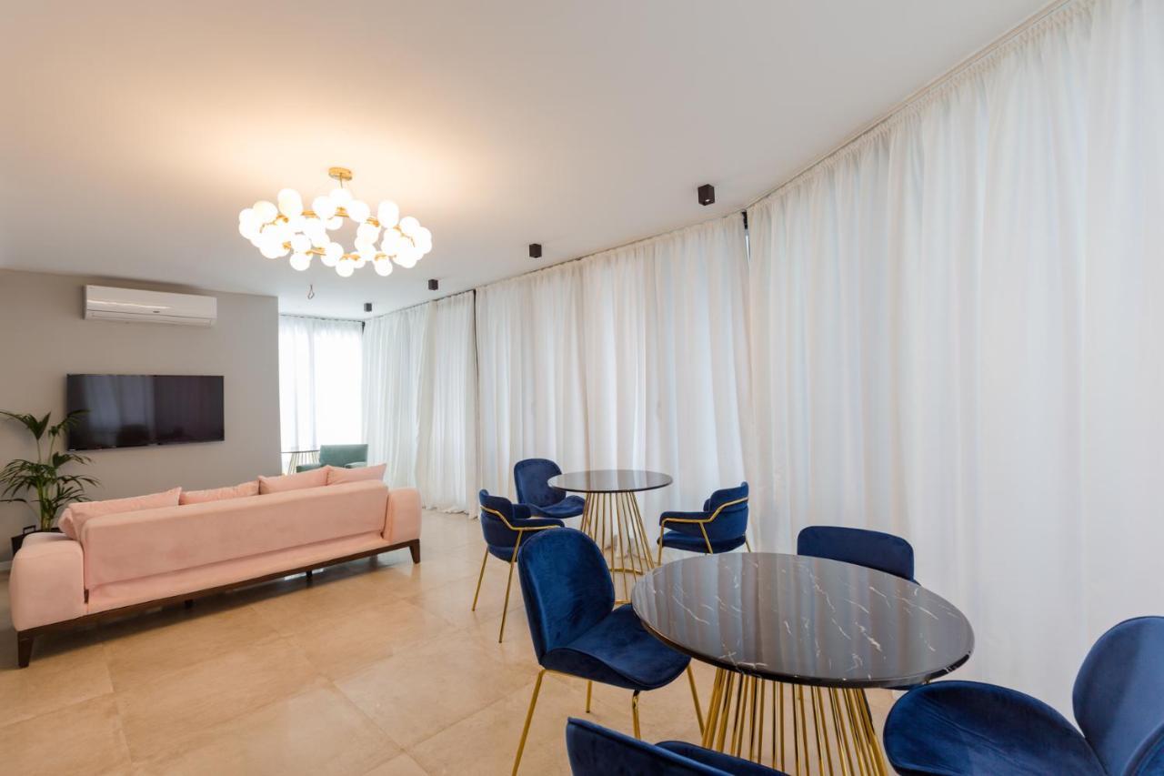 Hotel Lifetime Batumi Eksteriør bilde